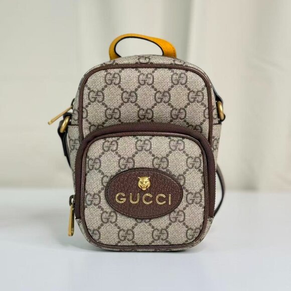 Gucci GG Logo Supreme Vintage Neo Shoulder Bag Crossbody with Gold Lion Emblem - Picture 1 of 8